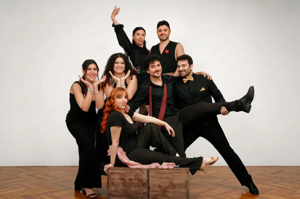 "Ruoli che non farò mai": il nuovo musical di Vitruvians debutta domenica 14 giugno a Modugno